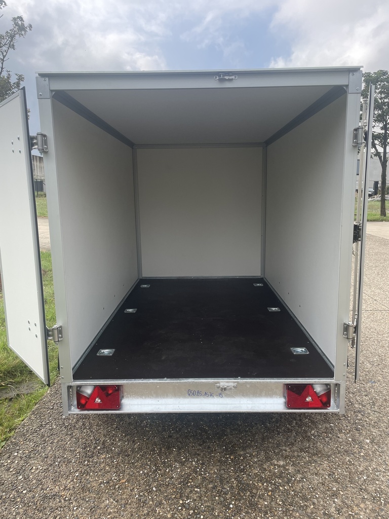 Gesloten Bakwagen 2570x1515